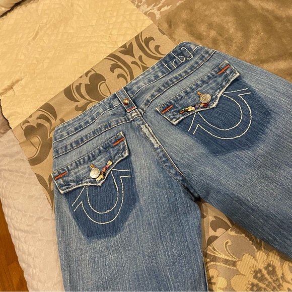 TRUE RELIGION CAPRI JEANS - Picture 8 of 13
